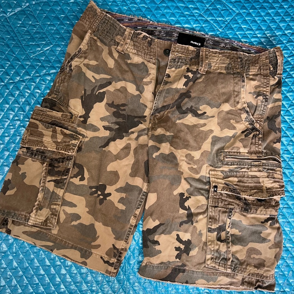 Hurley shorts
